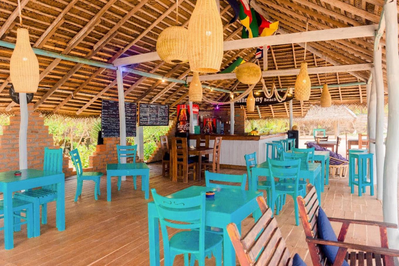 Harmony Beach Resort Тангалла Экстерьер фото
