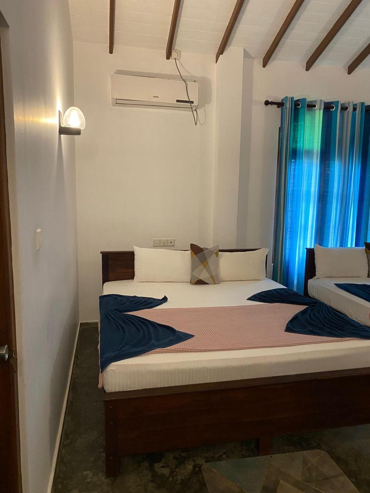 Harmony Beach Resort Тангалла Экстерьер фото