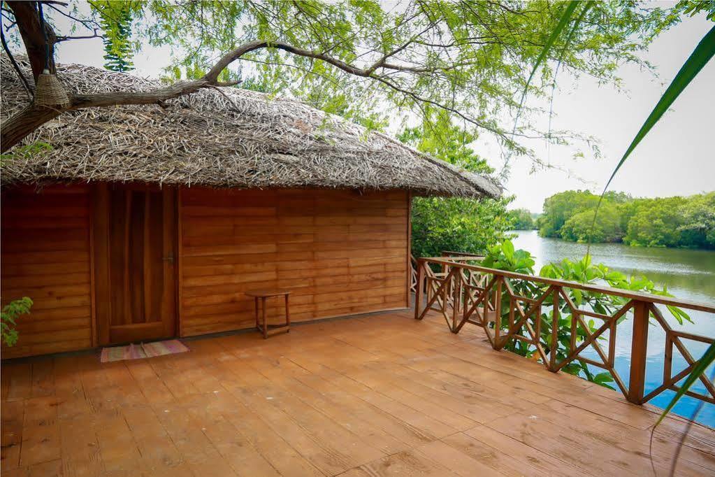 Harmony Beach Resort Тангалла Экстерьер фото